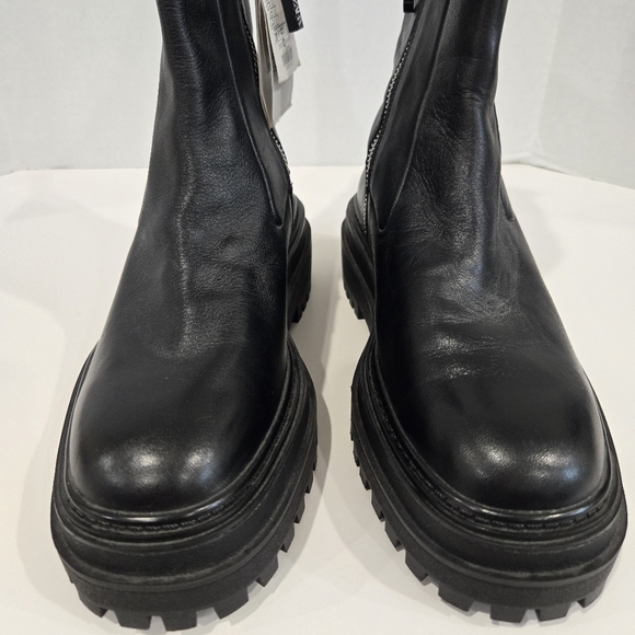 Zara Black Ankle Boots Women's Size 7.5 Track Sole Zip-up - Picture 2 of 15